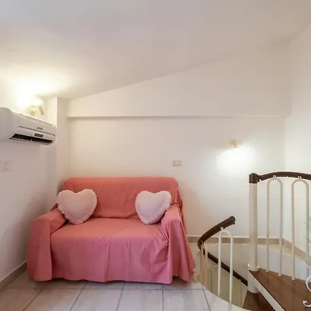 ⭑⭑⭑⭑⭑la Perla Rosa Nel Centro Storico A アパート *